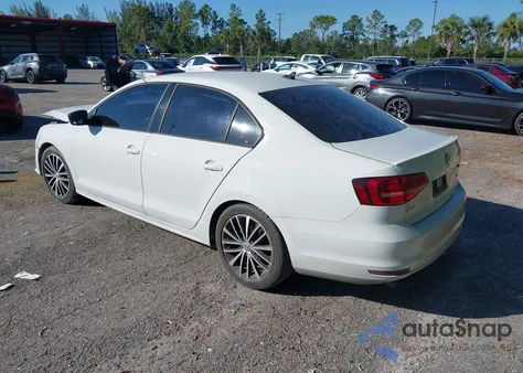 2015 Volkswagen Jetta 1.8T Sport from USA, damaged, VIN 3VWD17AJ4FM345193